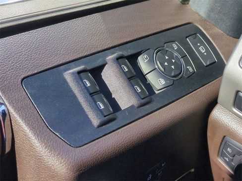 Used 2021 Ford F250 King Ranch w/ King Ranch Ultimate Package image 25