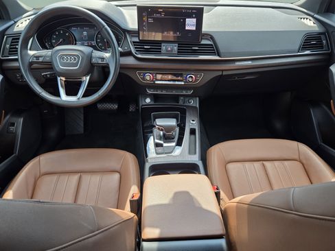Used 2024 Audi Q5 2.0T Premium AWD/4WD image 29