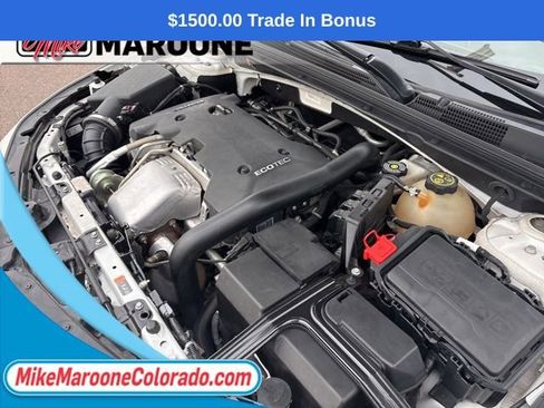 Used 2017 Chevrolet Malibu Premier w/ Premier Sun and Wheel Package image 9