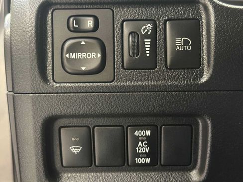 Certified 2021 Toyota 4Runner SR5 Premium w/ Moonroof Package AWD/4WD image 18