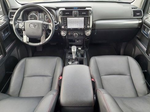 Used 2024 Toyota 4Runner TRD Off-Road Premium image 3