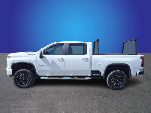 Used 2022 Chevrolet Silverado 2500 LT w/ Z71 Chrome Sport Edition image 7