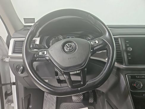 Used 2018 Volkswagen Atlas SE AWD/4WD image 15