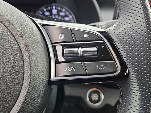 Certified 2023 Kia Forte GT-Line image 26