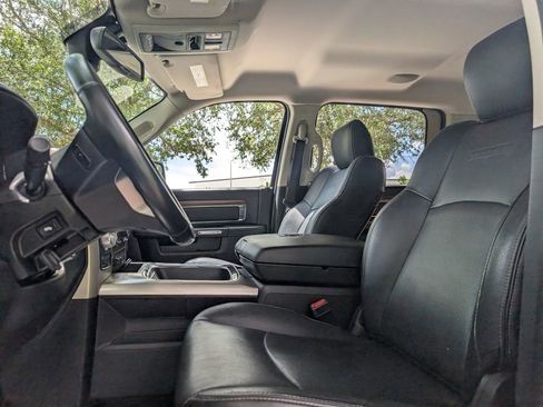 Used 2016 RAM 1500 Laramie w/ Convenience Group AWD/4WD image 13