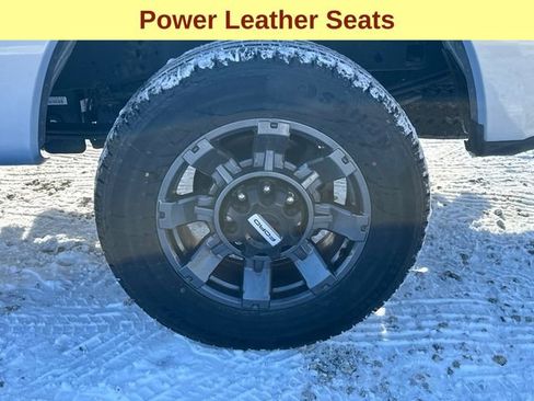 Used 2023 Ford F250 Lariat w/ Sport Appearance Package image 9