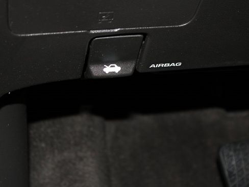 Used 2020 Buick Encore GX Select image 12