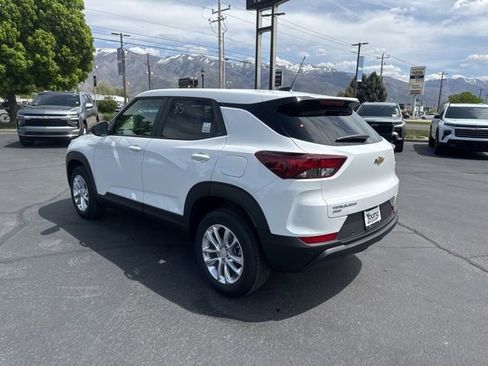 New 2026 Chevrolet TrailBlazer LS w/ LS Convenience Package AWD/4WD image 5