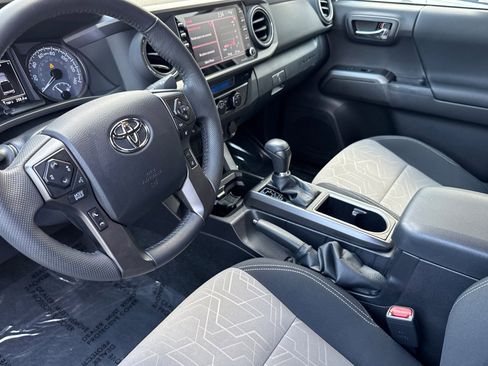 Certified 2023 Toyota Tacoma TRD Off-Road image 12