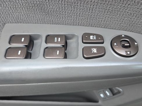Used 2010 Hyundai Sonata SE FWD image 35