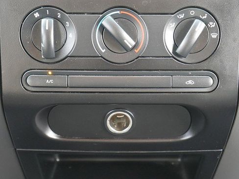 Used 2007 Ford F150 XLT image 21