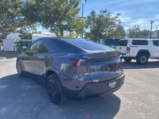 Used 2026 Tesla Model Y AWD image 6