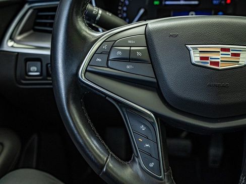 Used 2019 Cadillac XT5 Luxury image 21