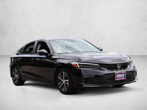 Used 2023 Honda Civic LX image 3