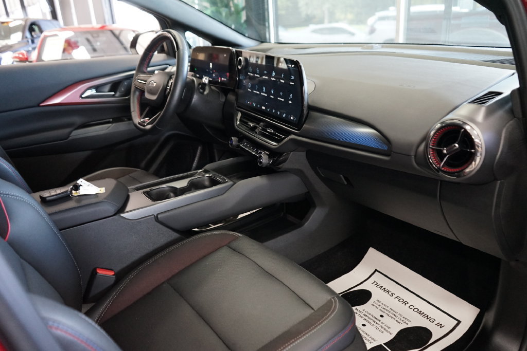 Used 2024 Chevrolet Equinox EV RS w/ Active Safety Package 3 FWD image 50
