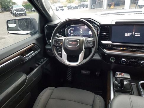 Used 2023 GMC Sierra 1500 Elevation image 14
