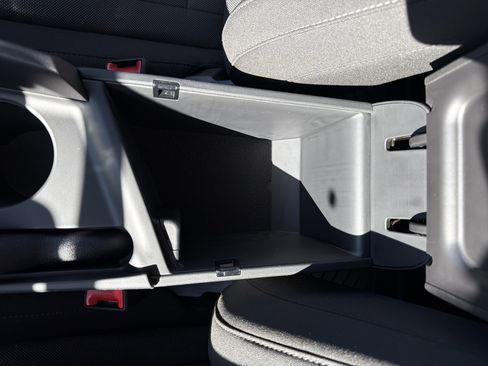 New 2026 Hyundai Elantra SE image 22