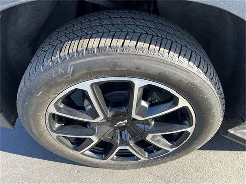 Certified 2021 Chevrolet Tahoe RST image 18