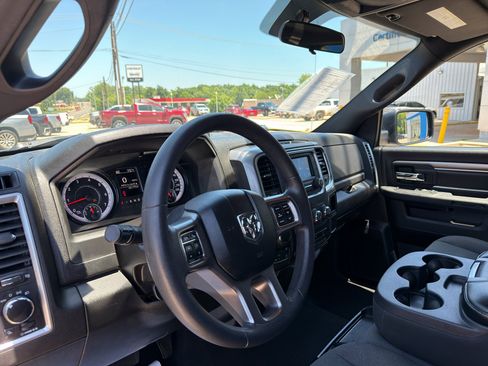 Used 2024 RAM 1500 Classic Warlock AWD/4WD image 29