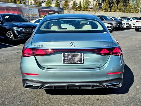 New 2026 Mercedes-Benz E 350 4MATIC Sedan image 8