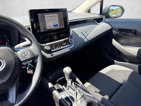 Used 2026 Toyota Corolla LE FWD image 16