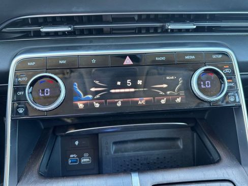 Used 2023 Genesis GV80 3.5T w/ Cargo Package image 21