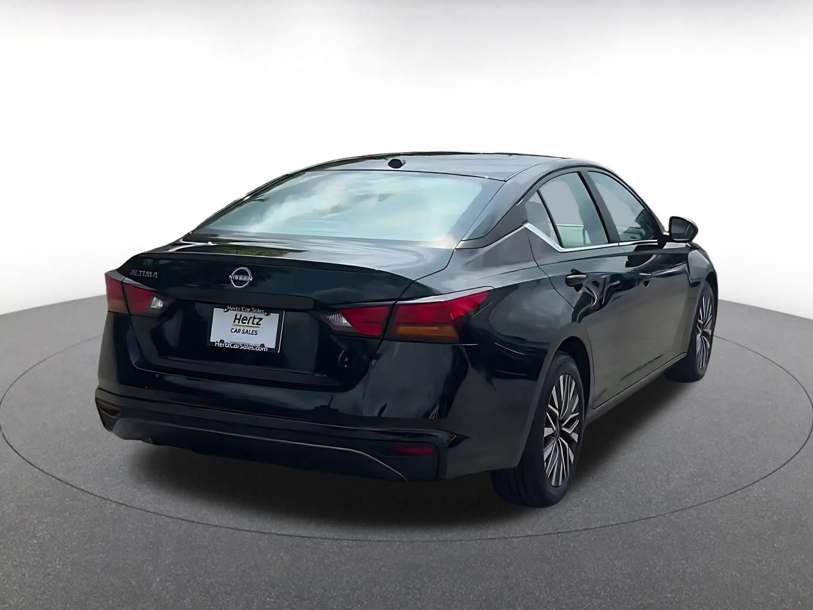 Used 2026 Nissan Altima 2.5 SV FWD image 13