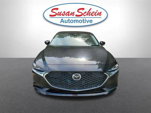 Used 2023 MAZDA MAZDA3 s FWD image 2