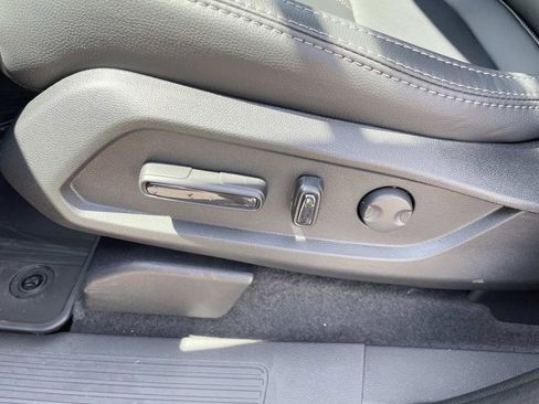 New 2026 Honda Pilot EX-L image 16