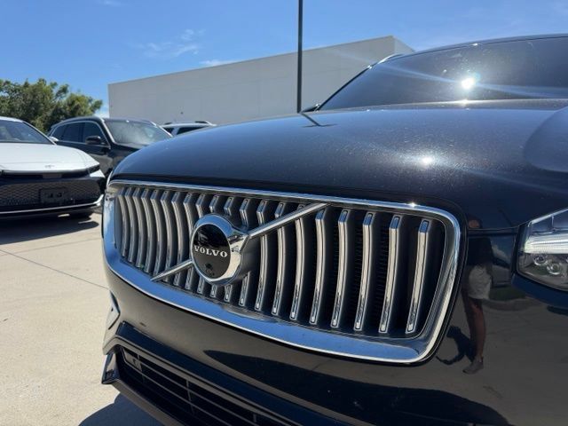 Used 2022 Volvo XC90 T6 Inscription w/ Advanced Package AWD/4WD image 3