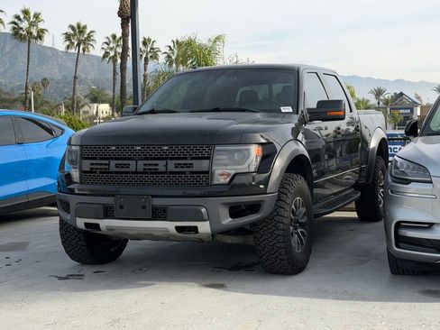 Used 2013 Ford F150 Raptor w/ Luxury Equipment Group image 3