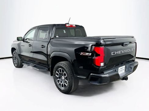 Used 2023 Chevrolet Colorado Z71 w/ Z71 Convenience Package 2 AWD/4WD image 4