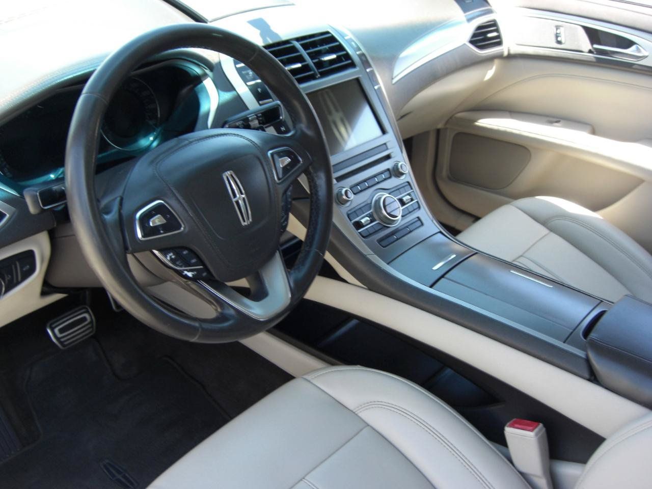 Used 2018 Lincoln MKZ Premiere w/ Magnetic Appearance Package FWD image 6