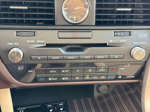 Used 2016 Lexus RX 350 2WD w/ Luxury Package image 27