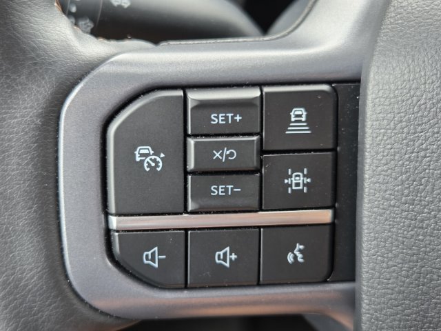 Used 2025 Ford F150 Lariat w/ Equipment Group 502A High AWD/4WD image 20