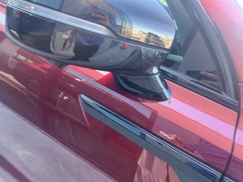 Used 2025 Kia Sorento SX Prestige w/ Olive Brown Leather Package image 11