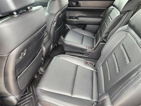 Used 2024 Hyundai Santa Fe Calligraphy image 20