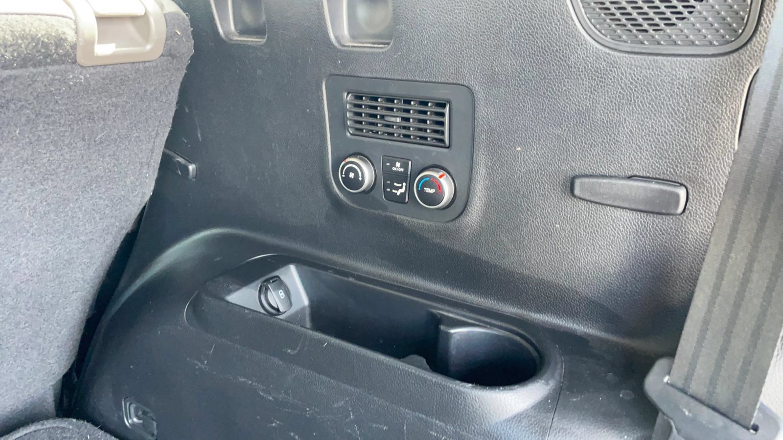 Used 2018 Hyundai Santa Fe FWD image 42