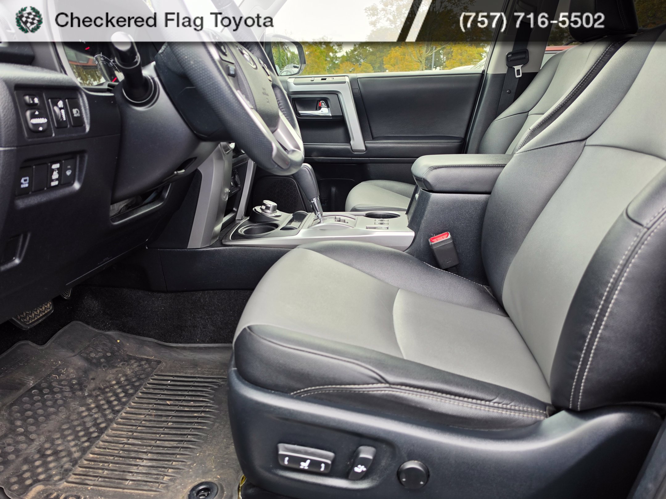 Used 2022 Toyota 4Runner SR5 Premium w/ Moonroof Package AWD/4WD image 9