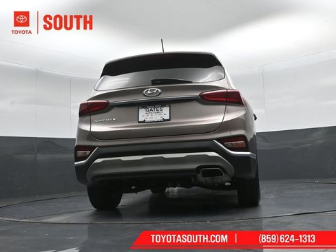 Used 2020 Hyundai Santa Fe SE w/ Cargo Package FWD image 34