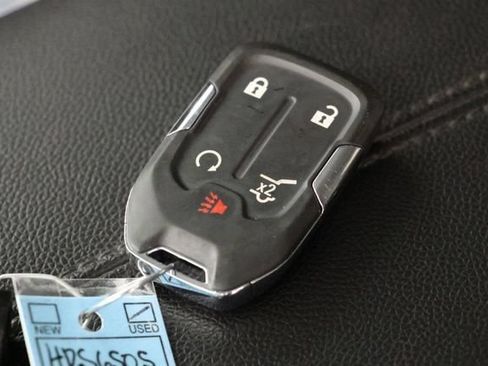 Used 2023 GMC Terrain SLE w/ Driver Convenience Package FWD image 35
