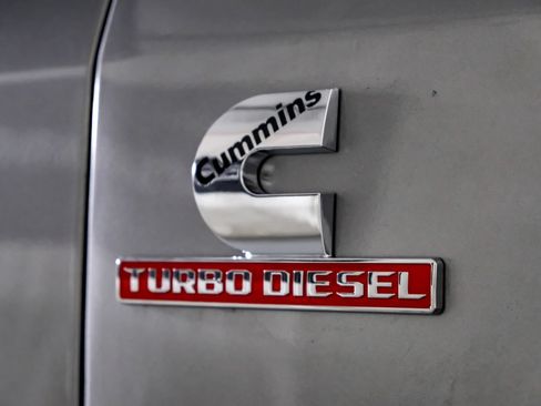 Used 2022 RAM 3500 Tradesman AWD/4WD image 43