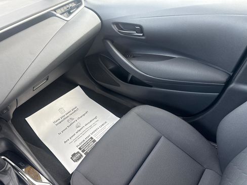 Used 2023 Toyota Corolla LE image 15