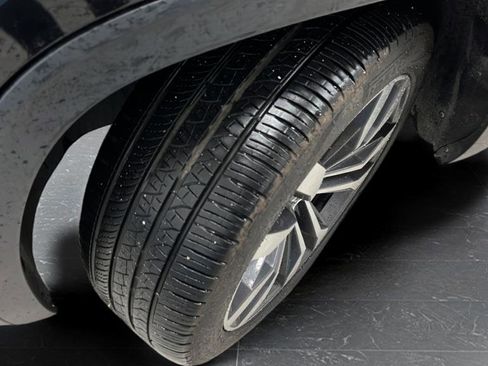 Used 2021 Volkswagen Atlas SEL Premium image 31