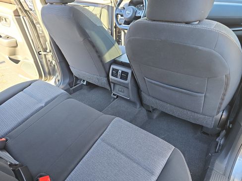 Certified 2023 Nissan Rogue SV image 11