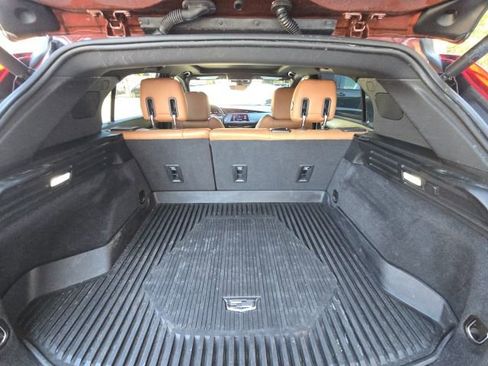 Used 2020 Cadillac XT4 Premium Luxury image 12