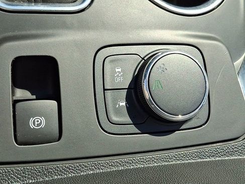 Used 2020 Chevrolet Traverse Premier w/ LPO, Floor Liner Package image 26