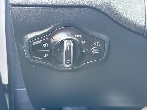 Used 2015 Audi Q5 2.0T Premium AWD/4WD image 19