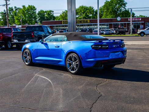 Used 2024 Chevrolet Camaro LT w/ RS Package RWD image 5