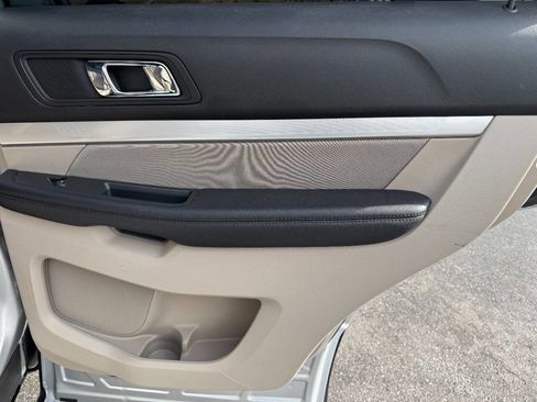 Used 2018 Ford Explorer 4WD image 27
